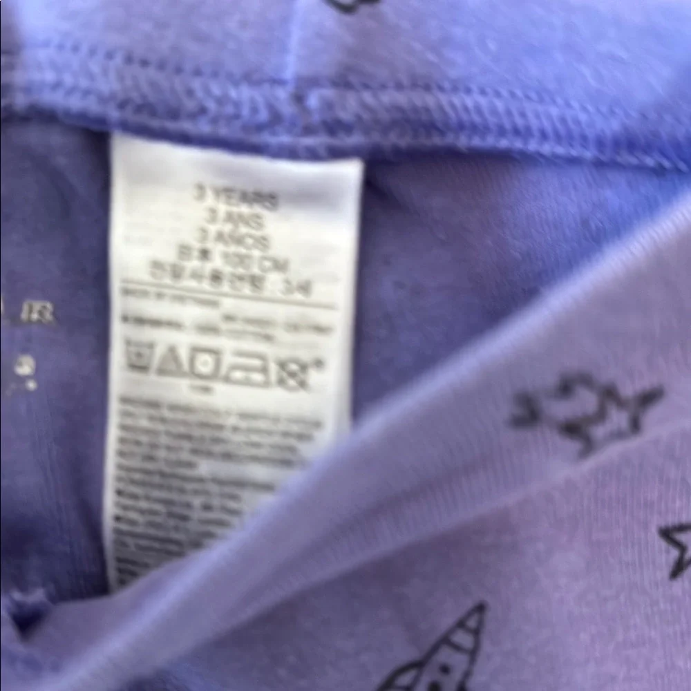 Baby Gap Disney Pixar Gender Neutral Buzz Lightyear Kids Pajamas !